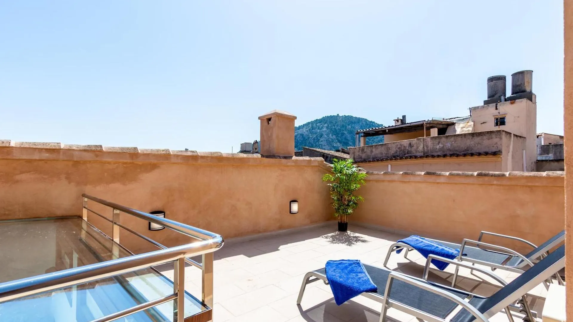 Historic Pollensa Townhouse Casa Roca Horta 4 Bedrooms Sun Terrace Town Mountain Views Spain